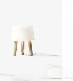 Lampe De Table Milk - NA1