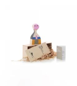 Vitra Poupée En Bois / Wooden Doll No. 15 6 Vitra Poupée En Bois / Wooden Doll No. 15 -Intérieure Décoration Magasin poupee en bois wooden doll no 15 2
