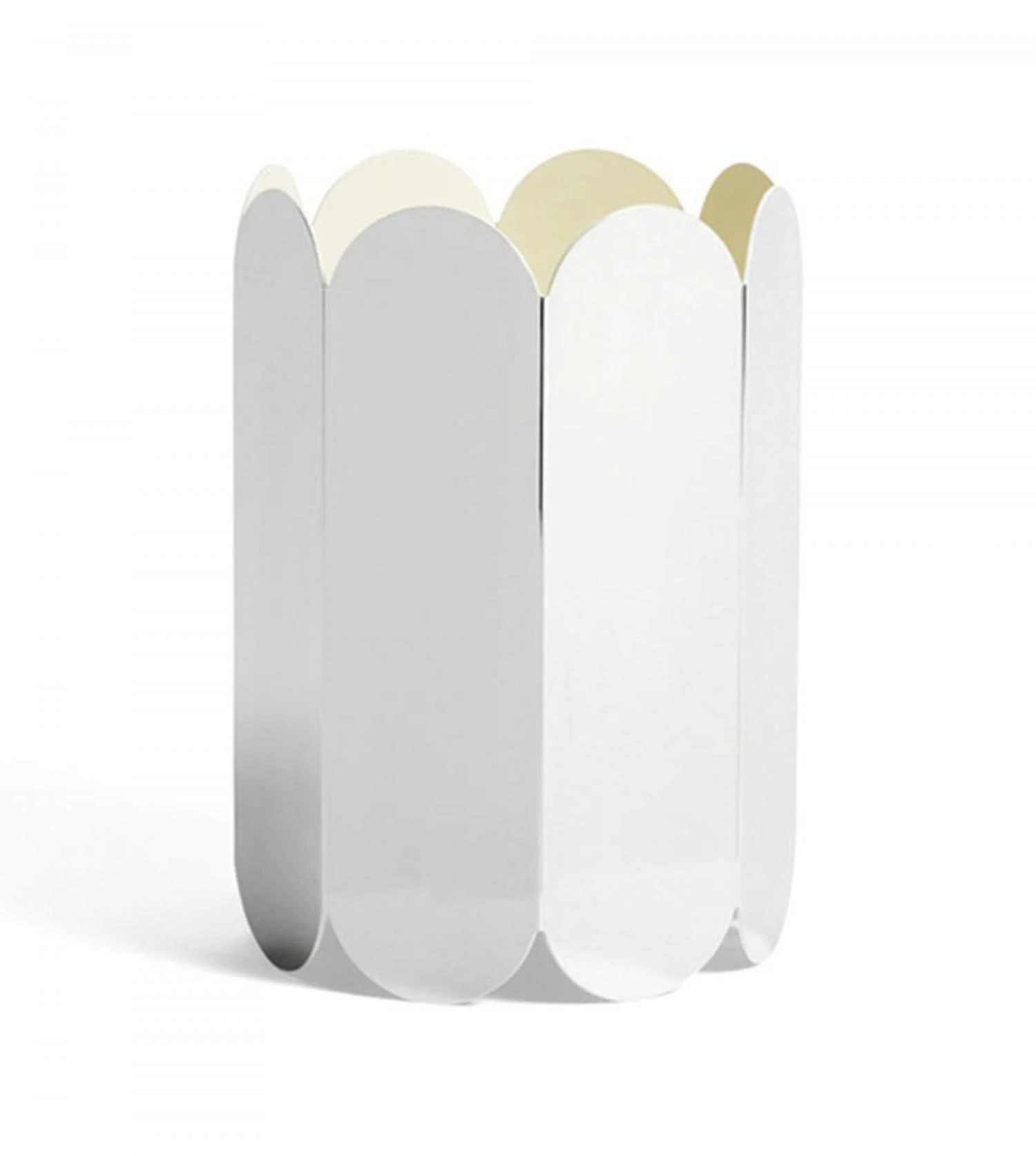 Hay Vase ARCS 2 Hay Vase ARCS – Image 2